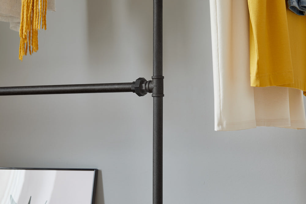 PIPE Wardrobe Stand 1