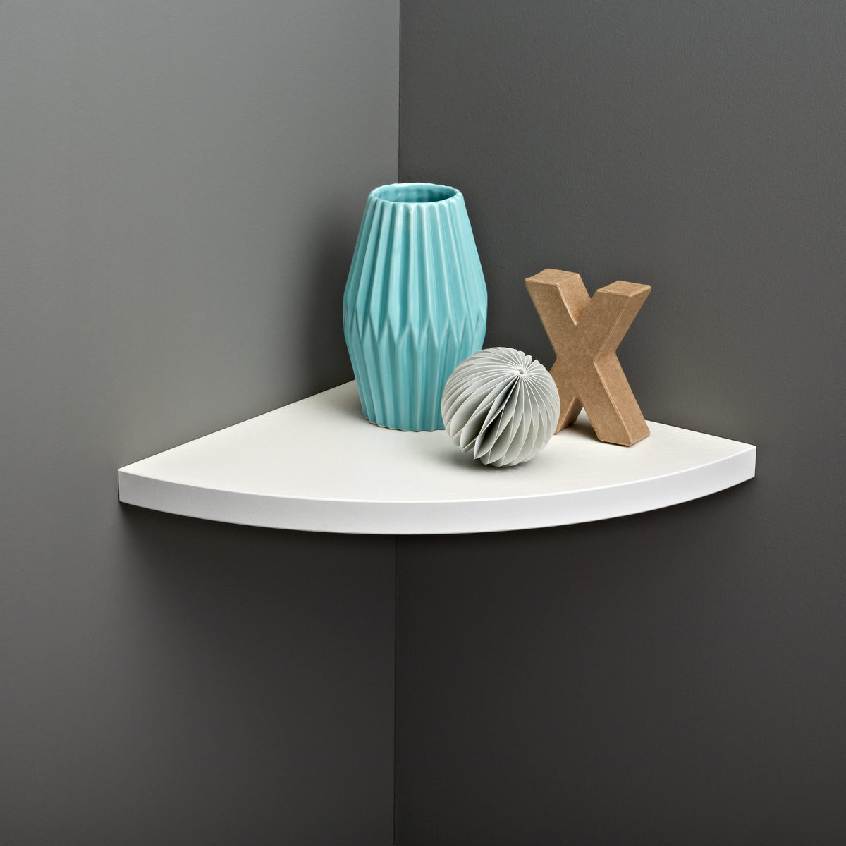 DESIGN Corner Shelf Shelf & Co.